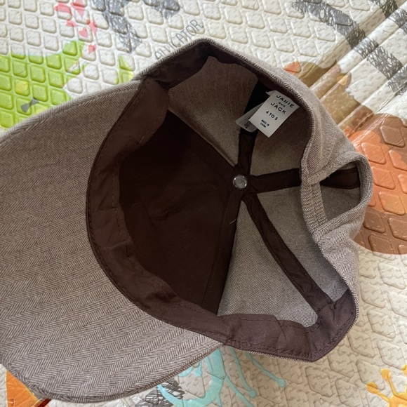 Janie and Jack 4/5 Hat - Picture 2 of 3